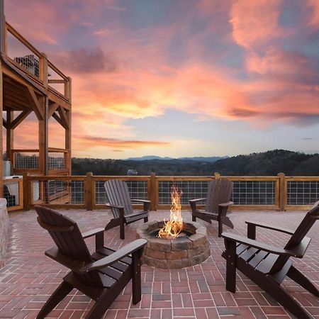 Splash Mountain Pool Hot Tub Theater Game Room Sevierville Esterno foto