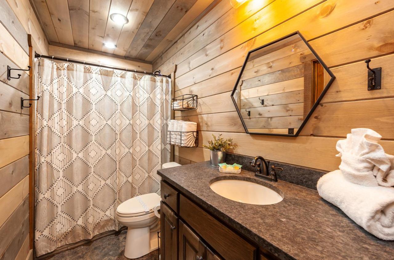 Splash Mountain Pool Hot Tub Theater Game Room Sevierville Esterno foto