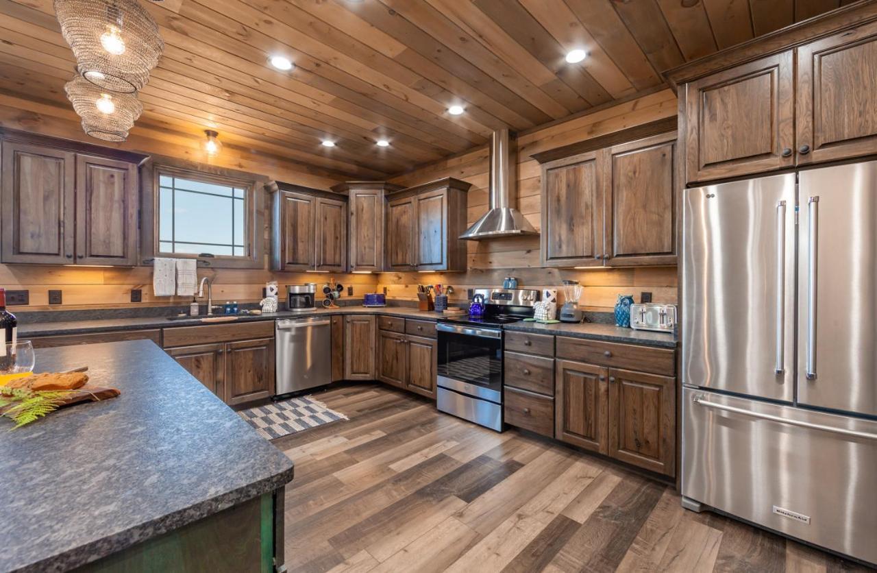 Splash Mountain Pool Hot Tub Theater Game Room Sevierville Esterno foto