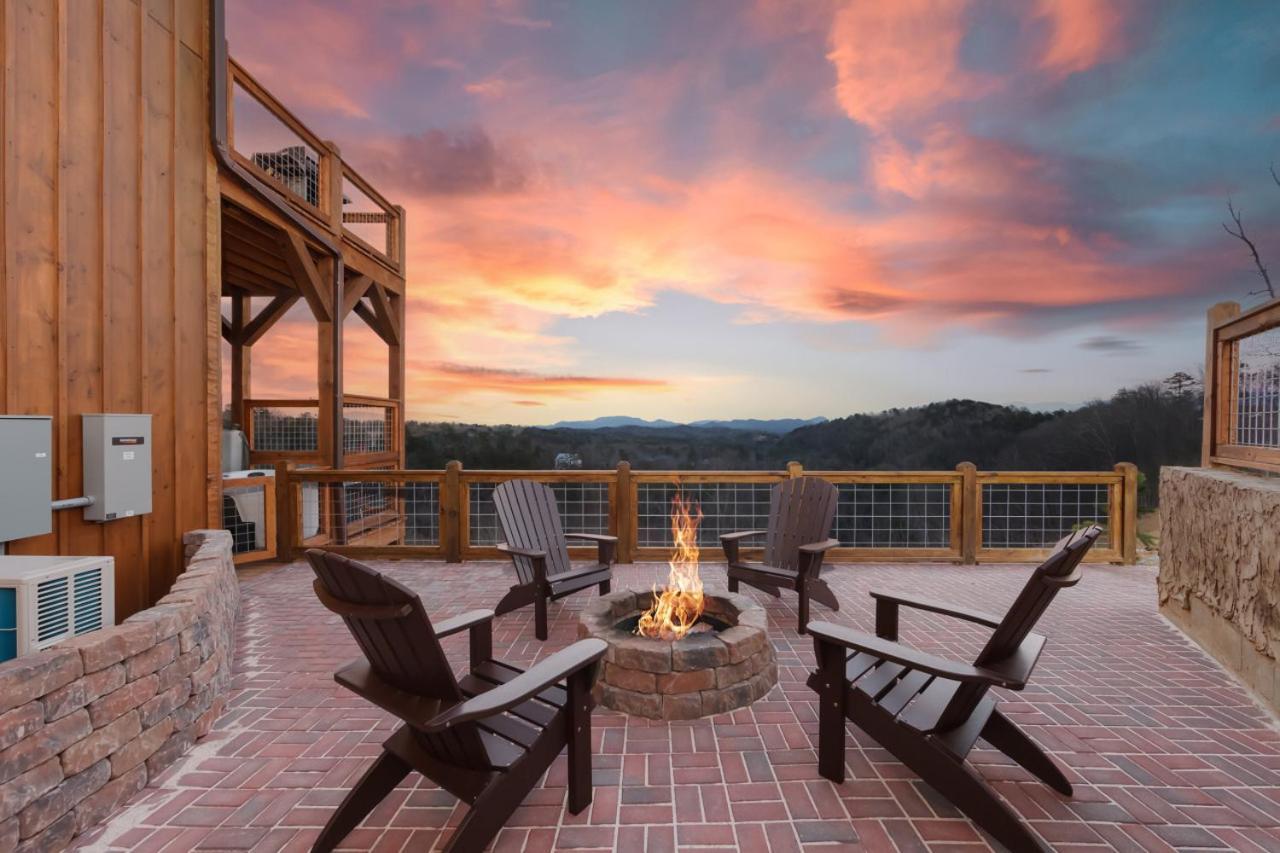 Splash Mountain Pool Hot Tub Theater Game Room Sevierville Esterno foto